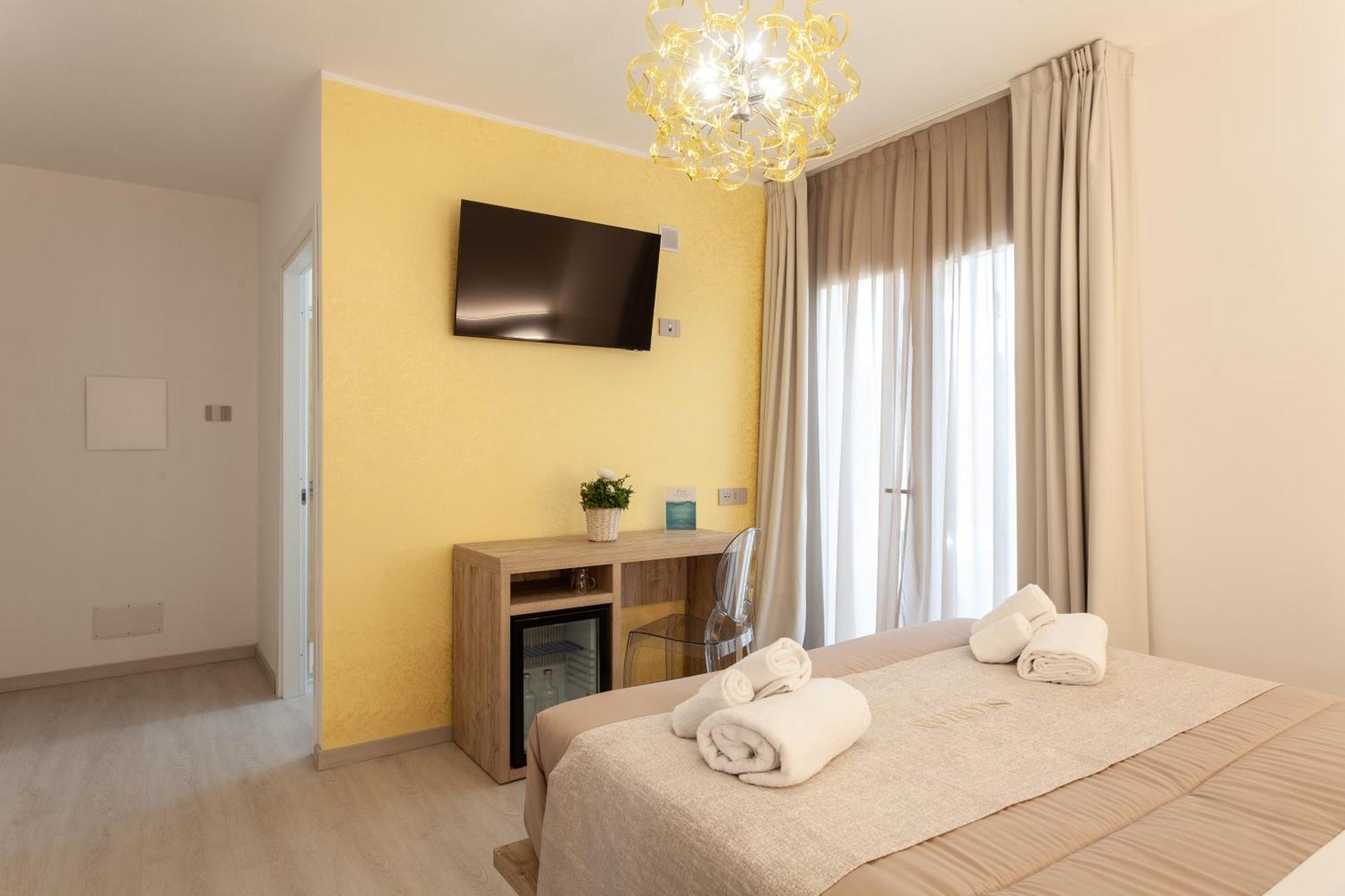 Glorian Hotel Пула Екстериор снимка