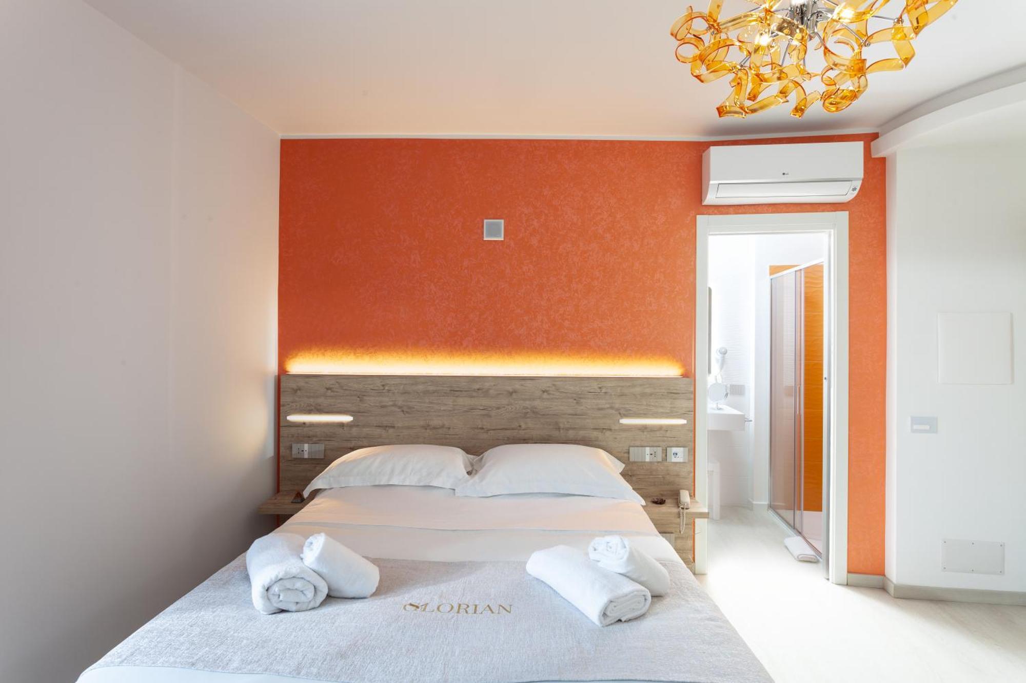 Glorian Hotel Пула Екстериор снимка