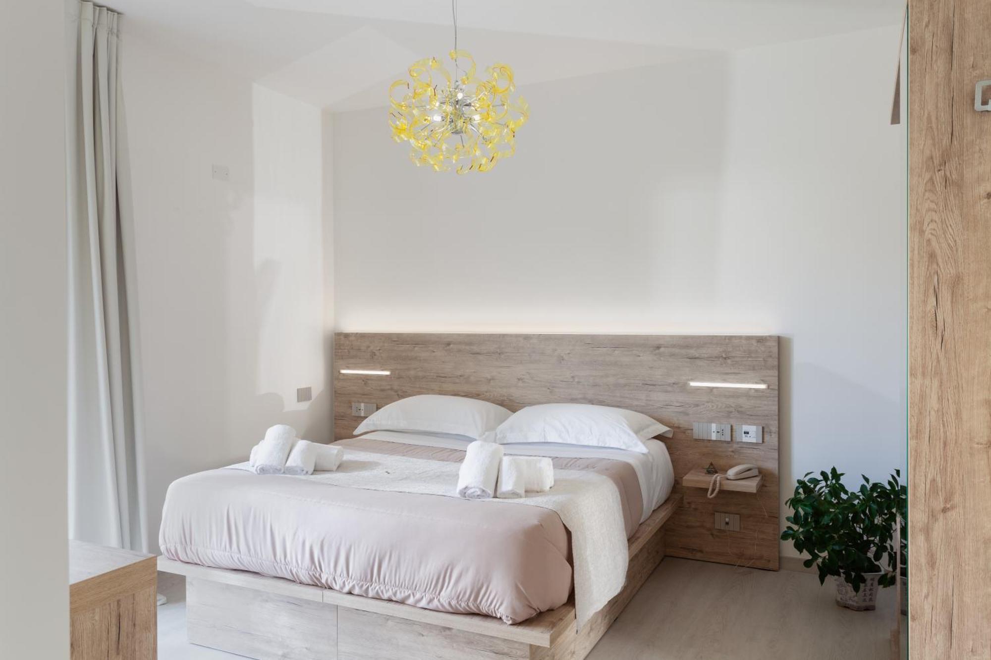 Glorian Hotel Пула Екстериор снимка